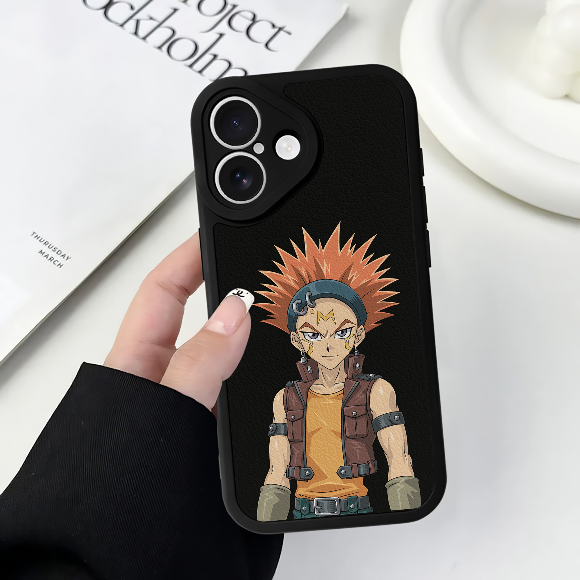 遊☆戯☆王 Yu-Gi-Oh! 【iPhone 16シリーズ対応】シリコンスマホケース（レザー調） 材質：シリコン